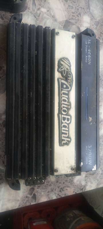 Pro Audio Bank car Amplifier