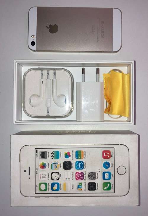 iPhone 5S 32 GB Gold + original charger, headphones and box