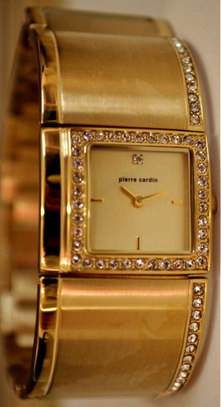 *BRAND NEW* Pierre Cardin Gold Ladies Stainless Steel  Square With Stones P656396 *LADIES WATCH*