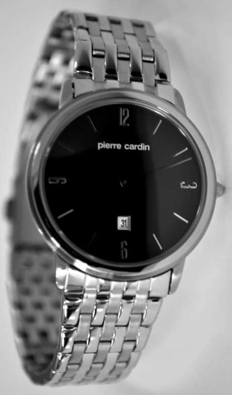 *Brand New* Pierre Cardin Silver Ladies Watch with Black Dial P556404 *Feminine and Classy*