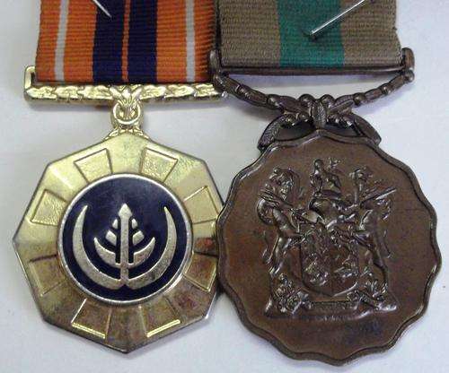 Pro-Patrio & Long Service medals - Full size with ribbons