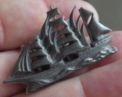 War-time German Winterhilfswerk plastic sailboat