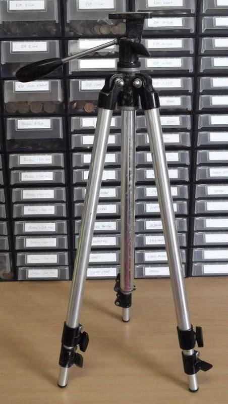 Vintage Viola tripod, extends to 1.2m in height - as per photos