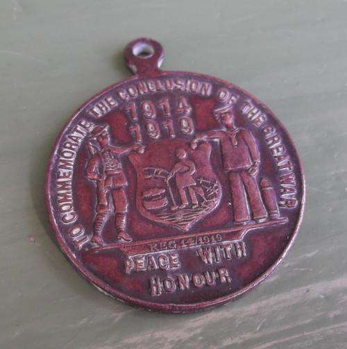 WWI Johannesbug Peace medal, June 1919 - as per photos