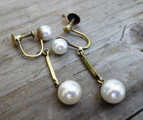 Vintage 9ct gold & pearl screw-on earrings