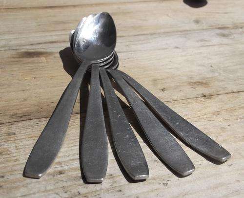 Set of 5 Empire stainless steel serated grapefruit spoons