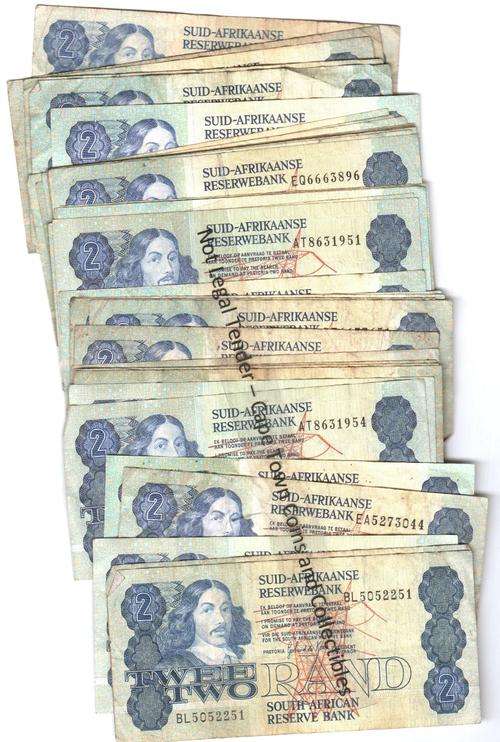Lot of 51 old R2 bank notes, in various grades - bid per note