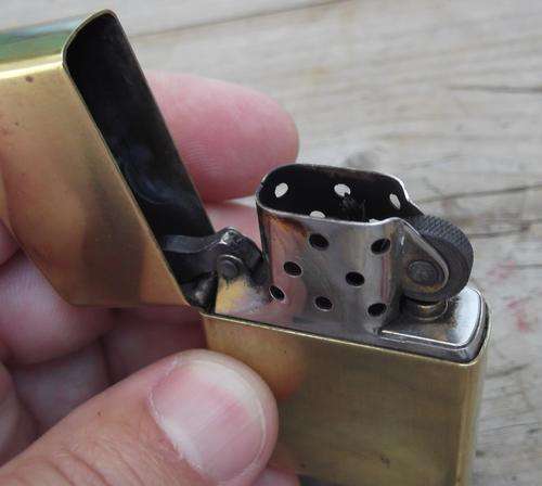 Brass Zippo 1995, made in Bradford, PA, USA - Working