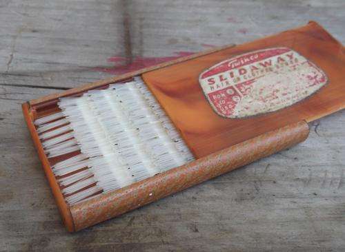 Vintage Twinco Slidaway hair or clothes brush - it folds flat