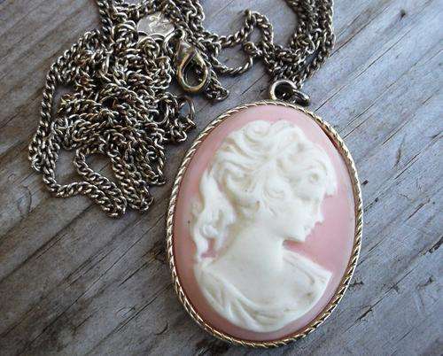 Imitation Limoges pendant