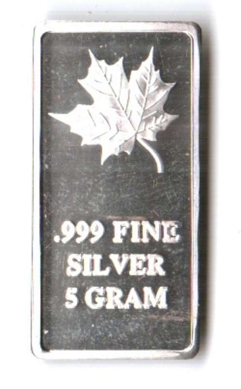 Maple leaf 5 grams .999 pure silver bar