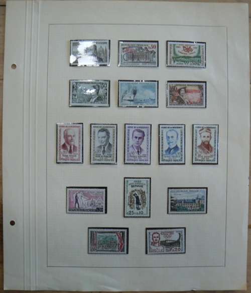 1960 France lot of 60 MNH stamps + booklet on 4 pages - CV$160