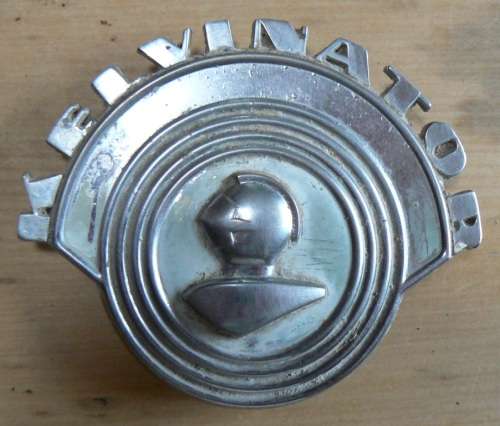 Vintage Kelvinator refrigerator cast metal emblem badge, numbered 747741