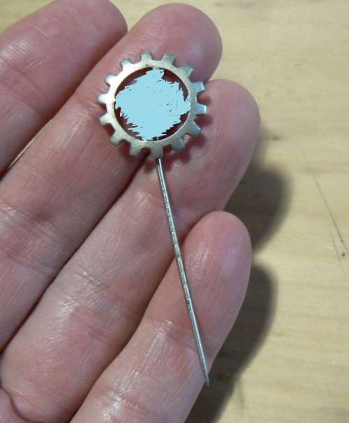 German WW2 Labour Front (DAF) stick pin badge
