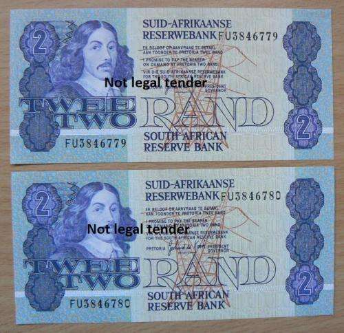 Pair of G de Kock 3rd Issue R2 notes - UNC, in sequence - FU