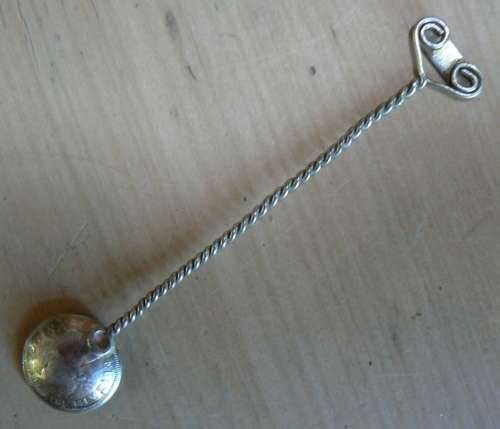Silver three pence spoon with Beira handle