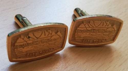 Vintage gold-plated Cape Town Table Mountain cufflinks