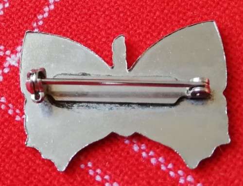 Vintage South African Moths Women`s Association (MWA) enamel badge
