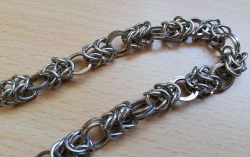 Vintage necklace with interlinking metal circles