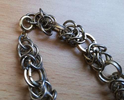 Vintage necklace with interlinking metal circles
