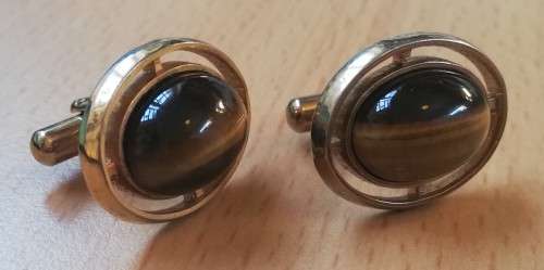 Vintage Tiger`s eye gold coloured cufflinks