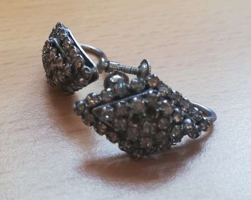 Vintage marcasite screw-on earrings