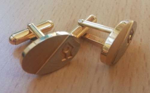Pair of vintage Sanlam gold-coloured cufflinks, heavy plated