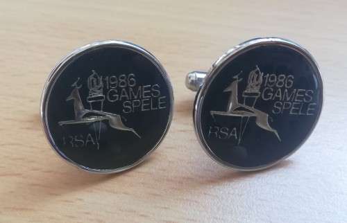 Pair of vintage 1986 Games Spele cufflinks - see listing for details