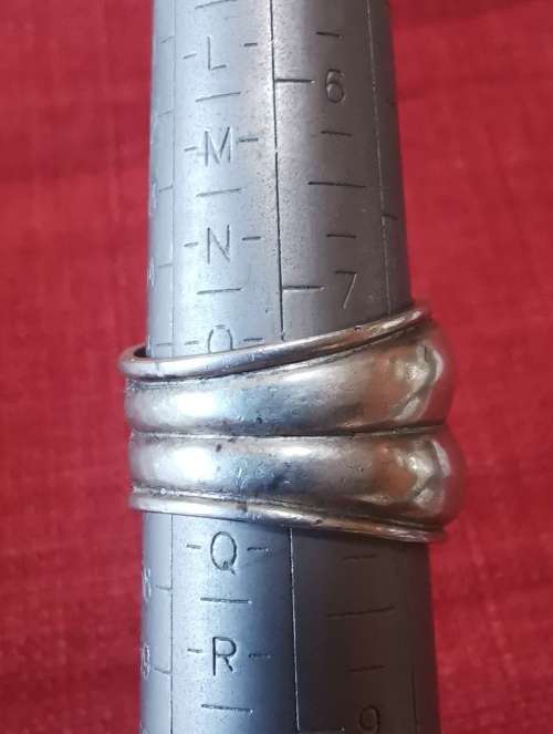 Vintage sterling silver ring with faux diamond