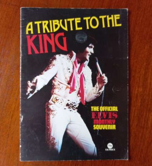 Lot of 3 magazines and 1 book on Elvis Presley