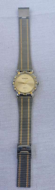 Stylish ladies Ocasion watch - new battery, working