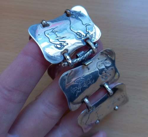 Vintage collectible South Africa silversmiths 'Simba' animal bracelet, 1950s/60s