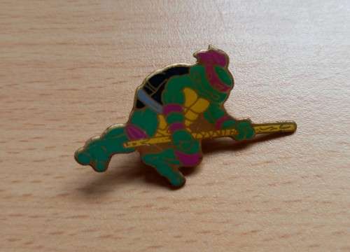 Vintage TMNT Donatello & Leonardo lapel pin badges 1989 & 1990