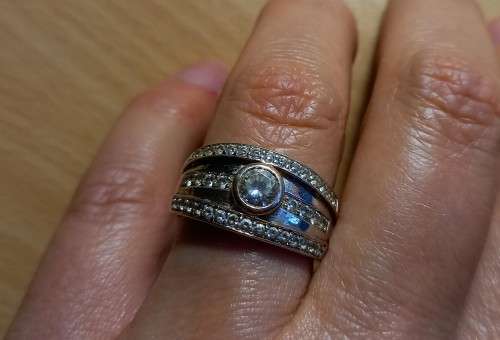 Vintage sterling silver ring with diamante settings, size R