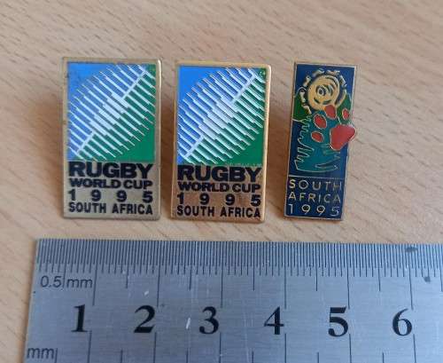 Great lot of 13 vintage South African lapel pin badges, including Voortrekker Monument