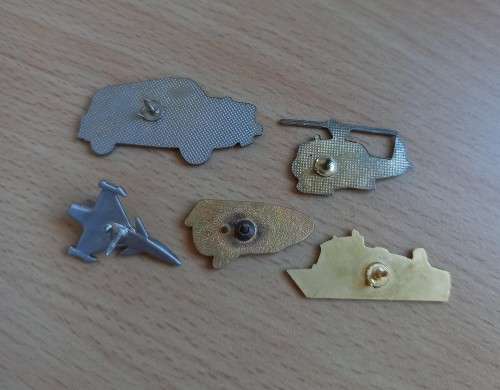 Great lot of 10 vintage lapel pin badges, various transportation