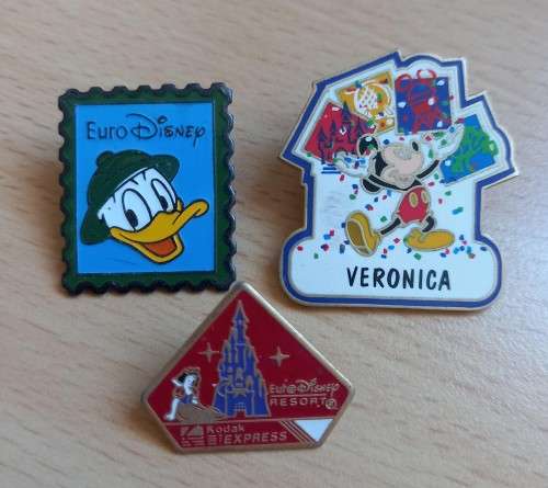 Lot of 3 vintage Disney badges