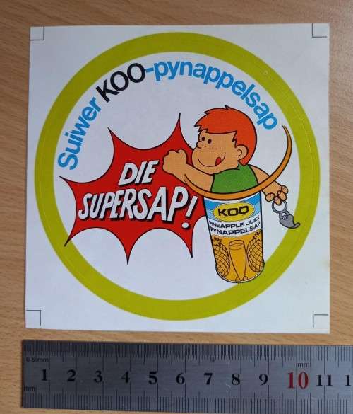 Vintage pair of KOO pynappelsap stickers