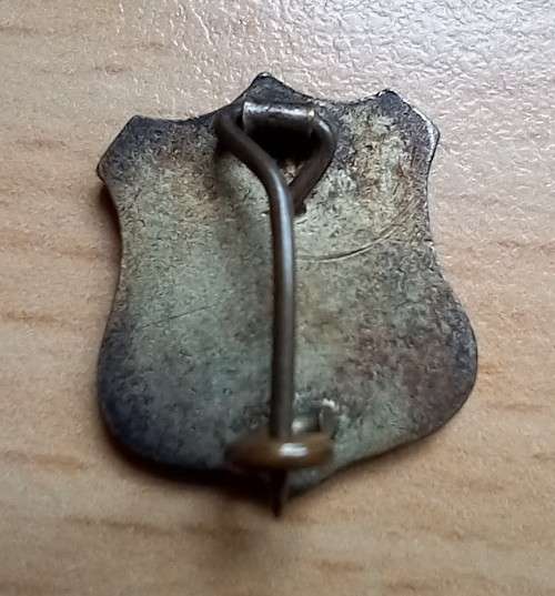 Vintage Hoërskool Martin Oosthuizen Kakamas small pin badge - Bid en Werk