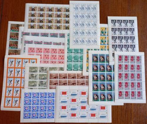 1971 Japan lot of 13 sheets of 20 & 3 sheets of 10, all unused