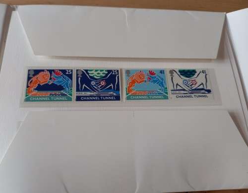Great Britain & France 1994 `The Channel Conquest` presentation pack booklet with 8 mint stamps