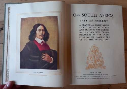 `Our SA Past & Present` 1938 by Graham Botha with complete set of 200 cigarette cards