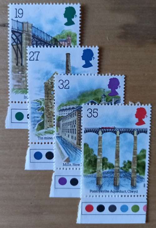1989 Great Britain lot of 5 FDCs & 20 MNH stamps, CV$60 - see details