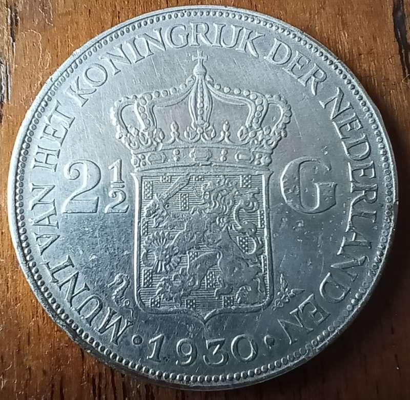Netherlands silver 2 1/2 Gulden 1930