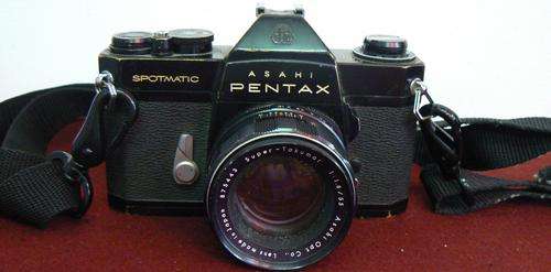 Pentax Spotmatic camera with lenses and flash - see detail below