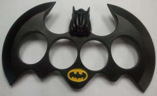 batman Knuckle Duster