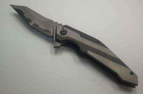 Columbia Folding Knife with pouch **New**