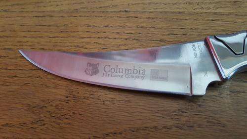 Columbia A08 Skinning Knife with sheath