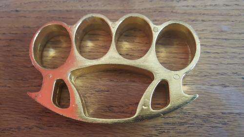 Knuckle Duster Gold Round