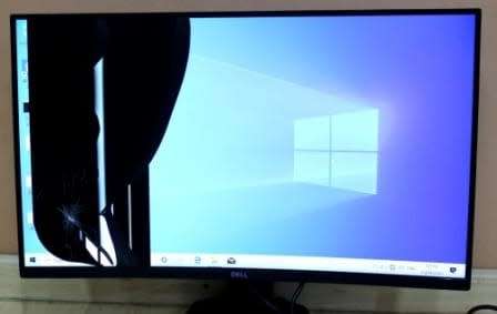 Dell 27` curved gaming monitor `Cracked screen` - OFFERS WELCOME